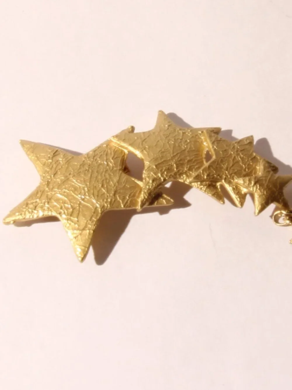 Vintage 70s Ultra Craft Gold Tone Textured Shooting Star Brooch - Picture 4 of 5